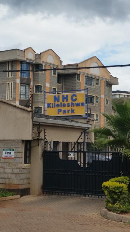 Mani'S Home Away From Home Nairobi Esterno foto