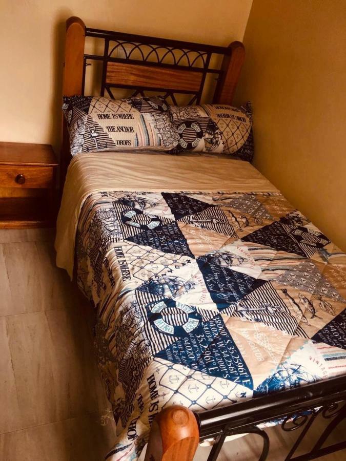Mani'S Home Away From Home Nairobi Esterno foto