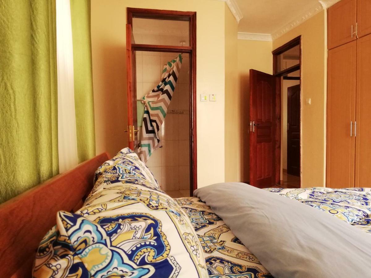Mani'S Home Away From Home Nairobi Esterno foto