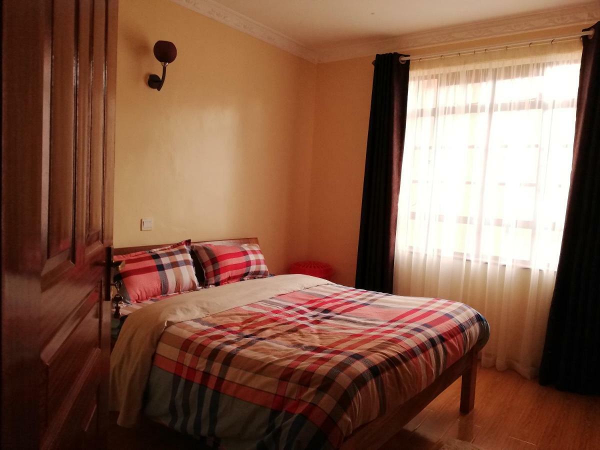 Mani'S Home Away From Home Nairobi Esterno foto